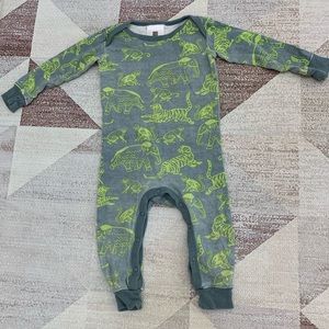 Tea Romper or Jumper  6-12 mo with button leg closure